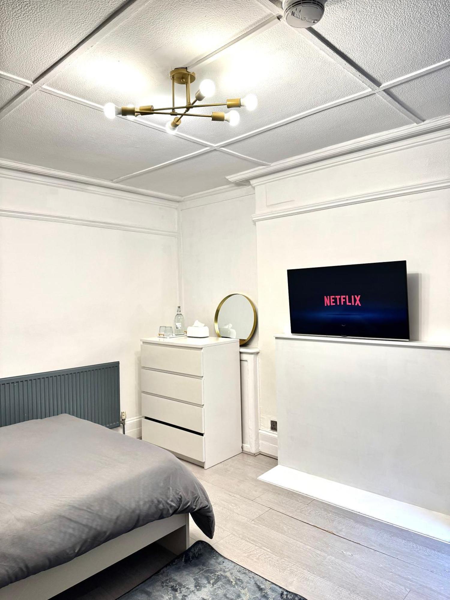 The Prestige Suite - London Bagian luar foto